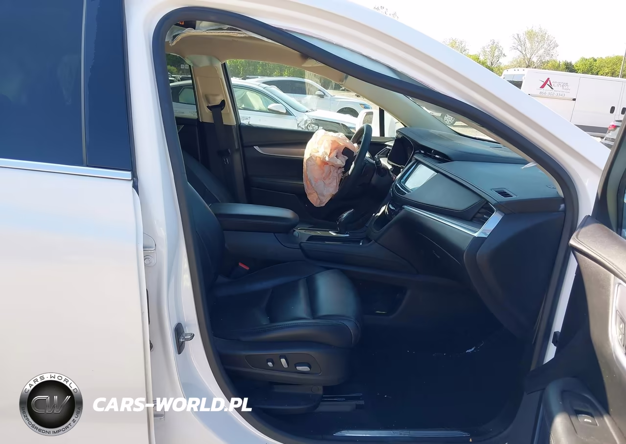 2018 Cadillac Xt5 Luxury VIN:1GYKNCRS4JZ133058 - 5