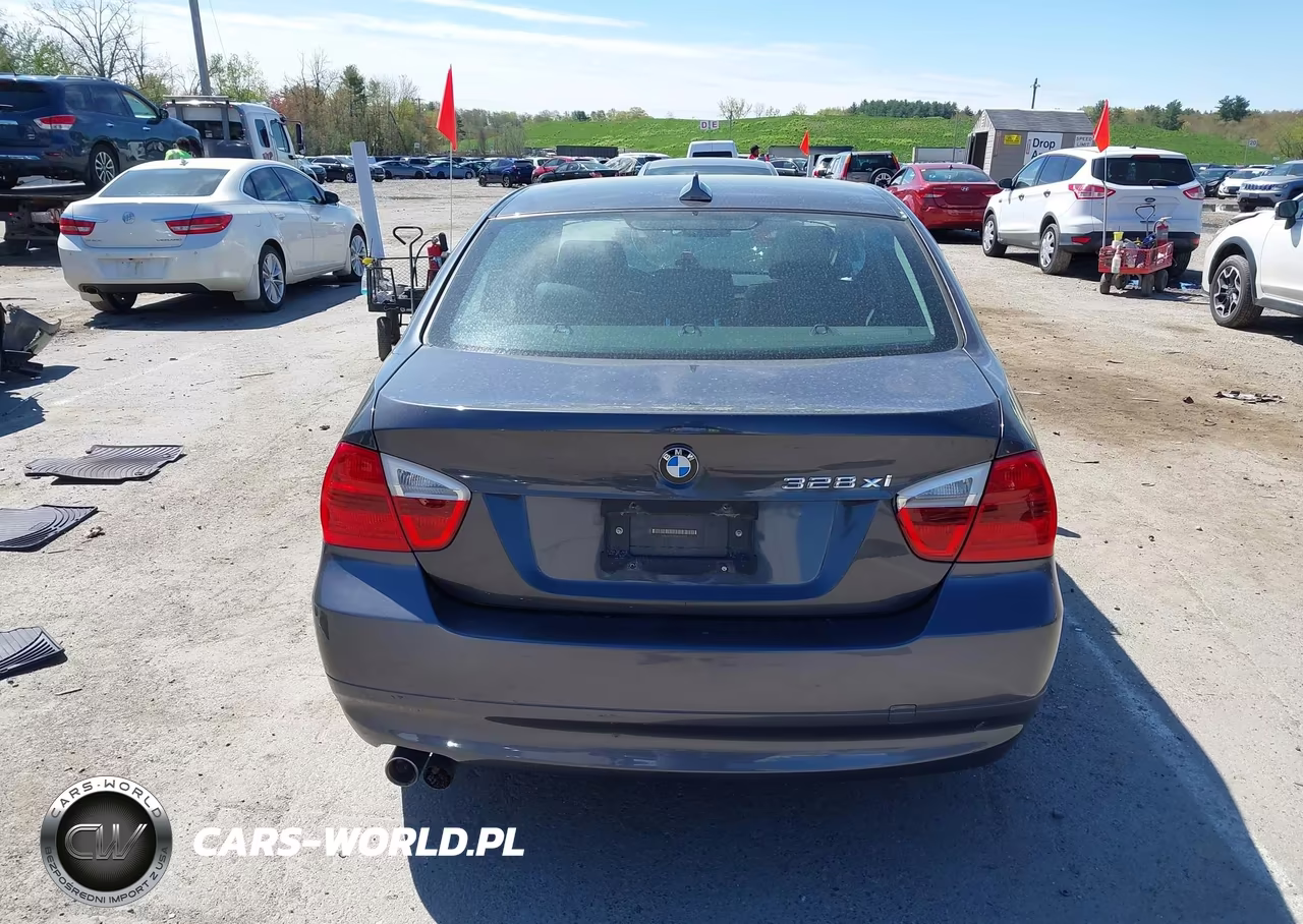 2008 BMW 328Xi VIN:WBAVC93508KZ73028 - 17