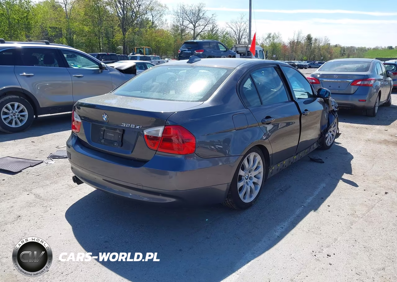 2008 BMW 328Xi VIN:WBAVC93508KZ73028 - 4