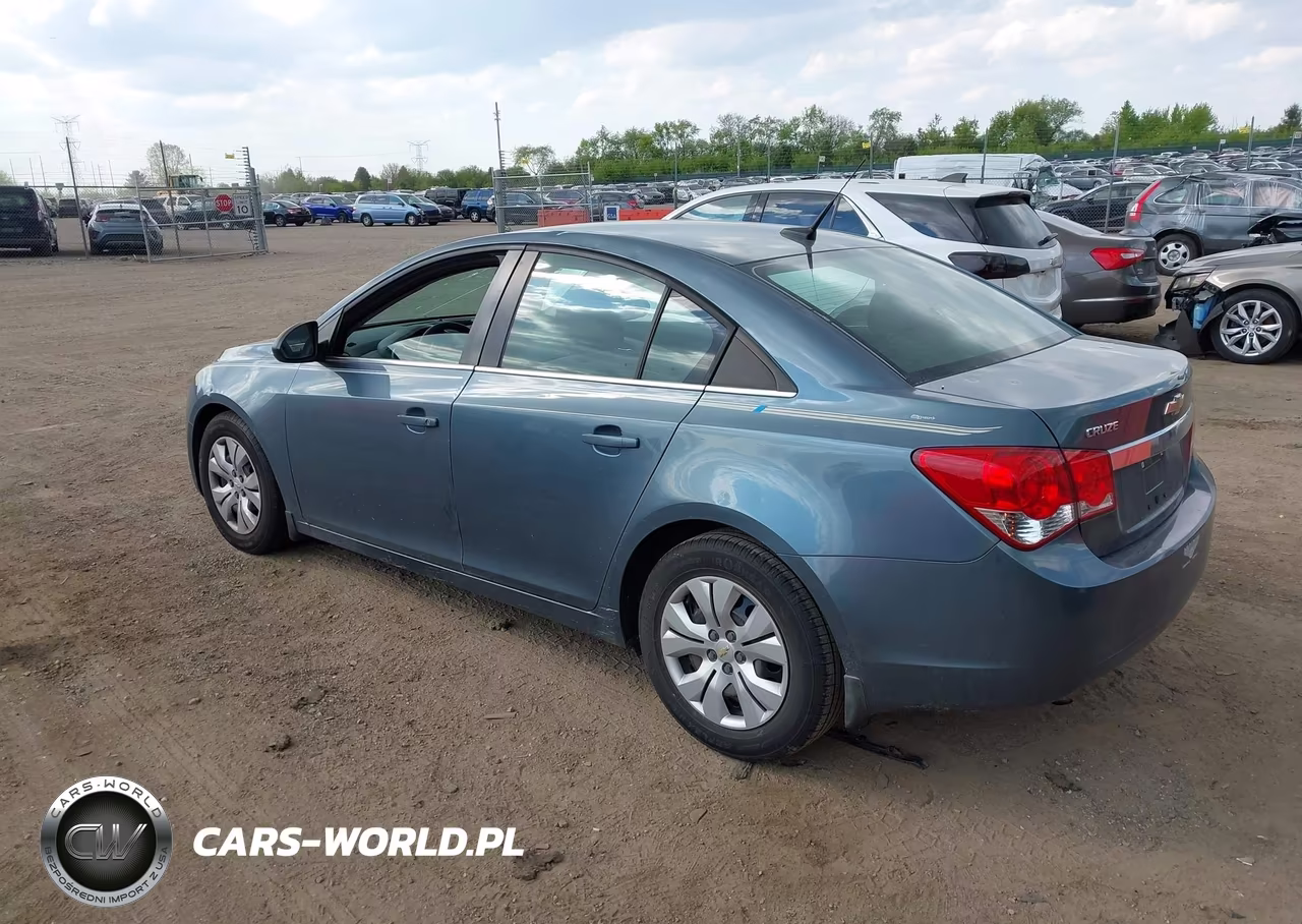 2012 Chevrolet Cruze Ls VIN:1G1PC5SH5C7371732 - 3