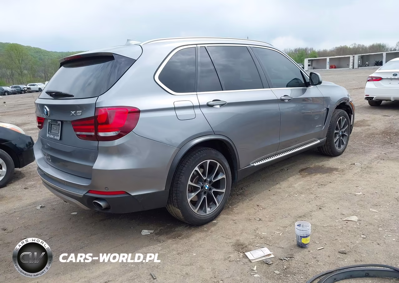 2016 BMW X5 xDrive35I VIN:5UXKR0C50G0P31106 - 4