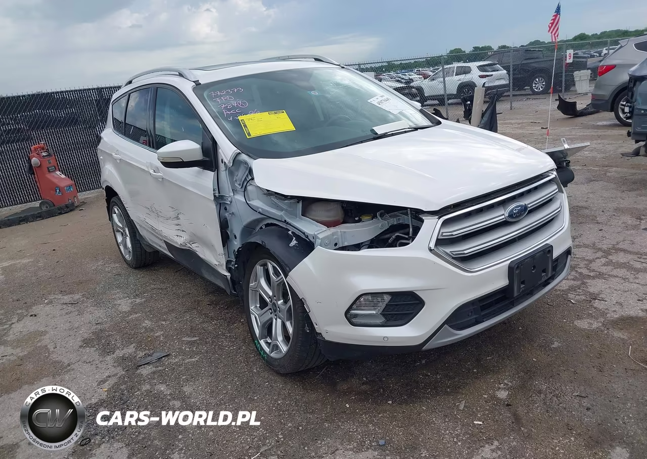 2018 Ford Escape Titanium – zdjęcie 1 z 17