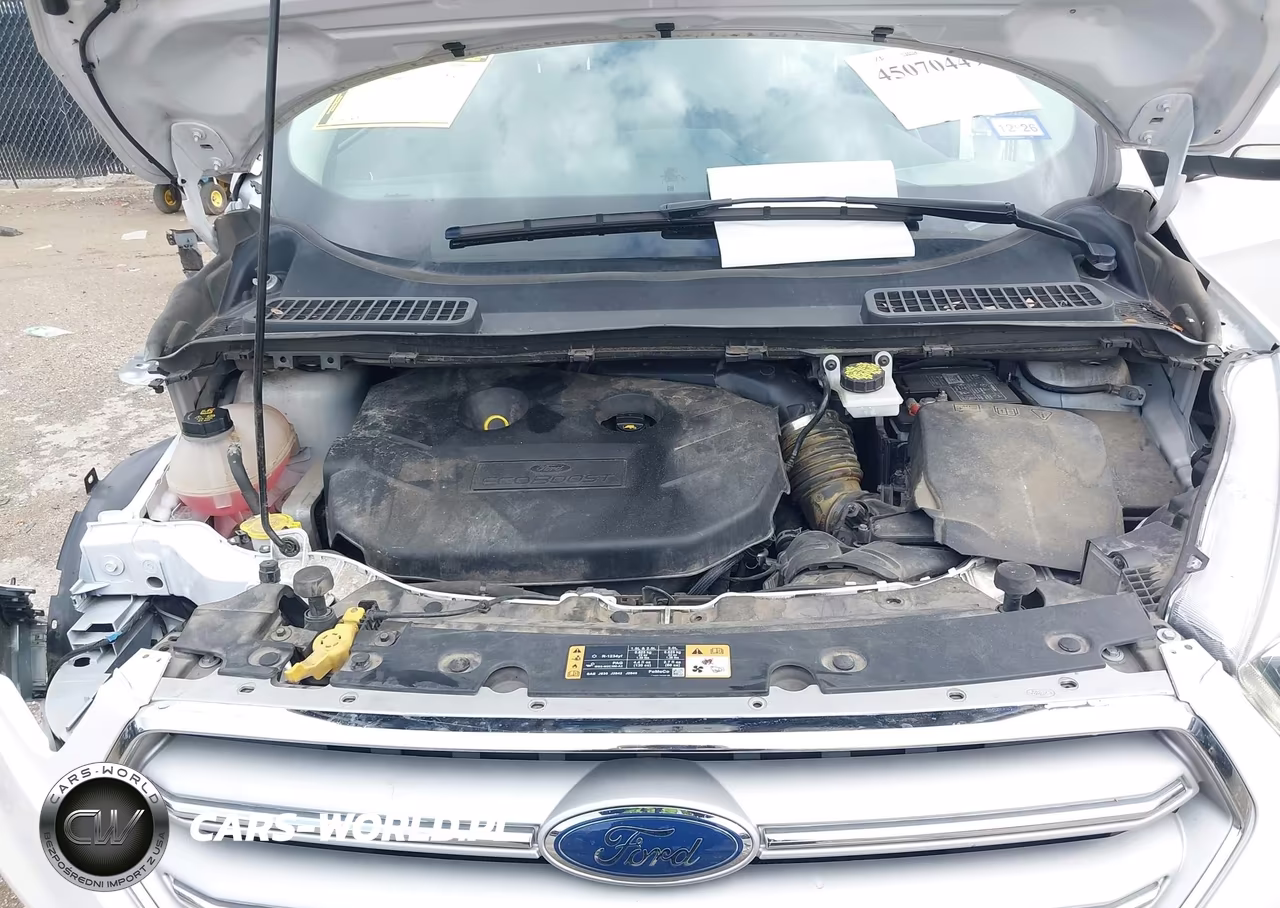 2018 Ford Escape Titanium VIN:1FMCU0J96JUD20394 - 10