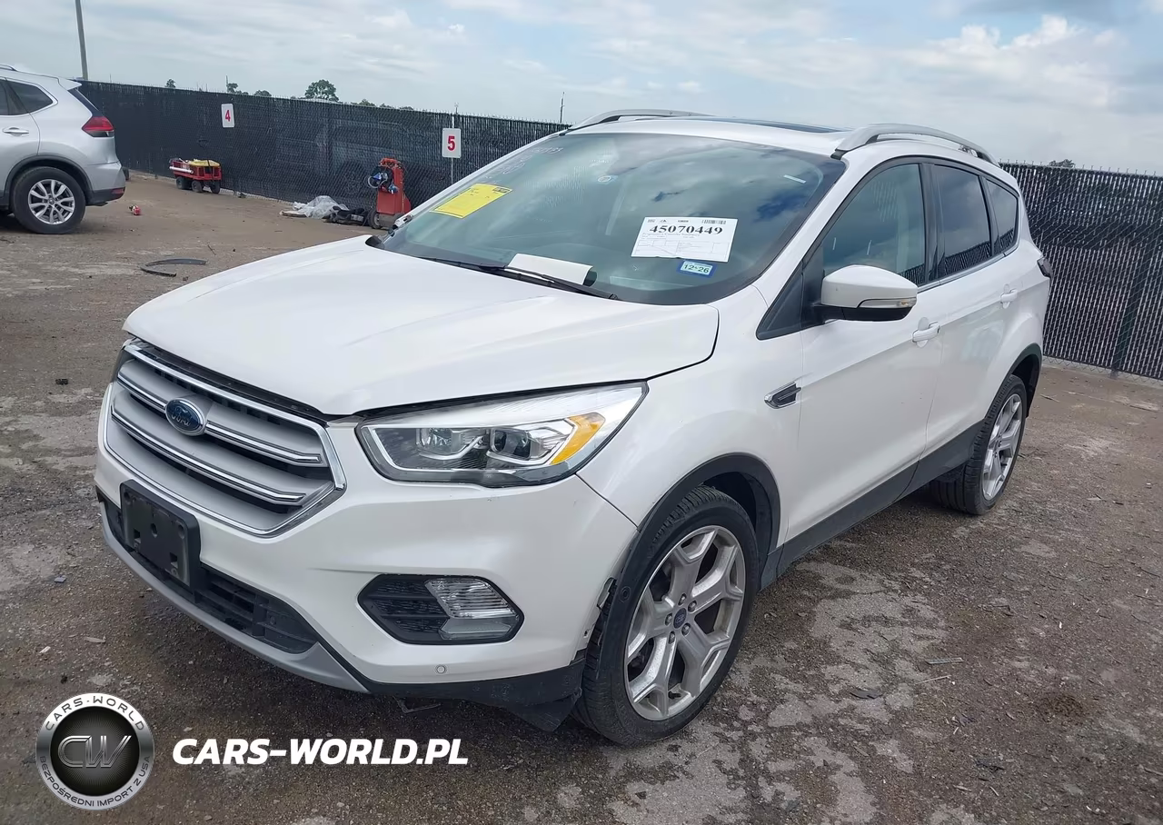 2018 Ford Escape Titanium VIN:1FMCU0J96JUD20394 - 2