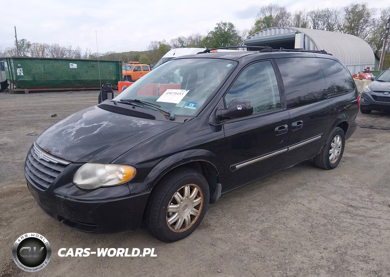 2005 Chrysler Town & Country Touring VIN:2C4GP54L15R501844 - 2