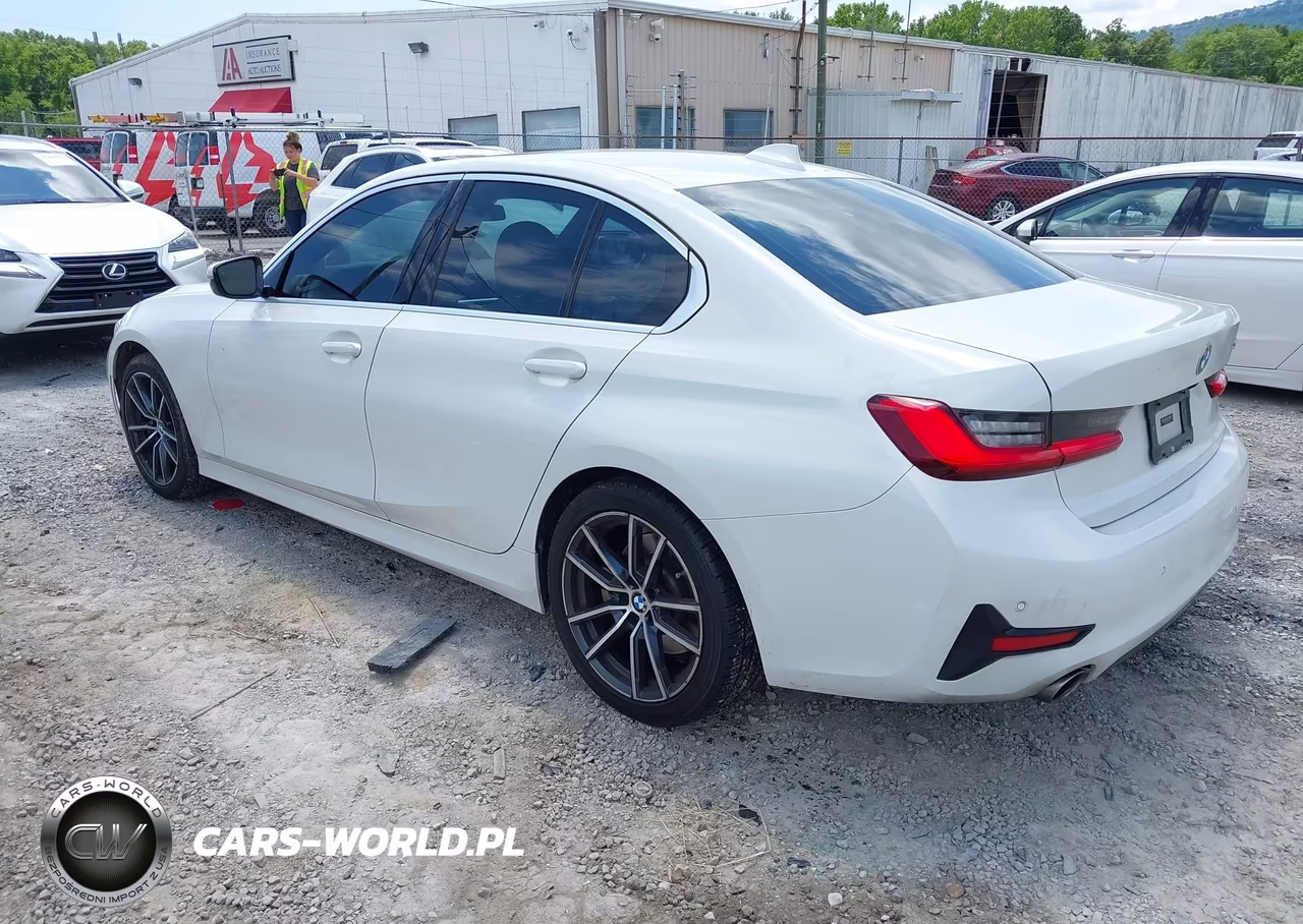 2019 BMW 330I VIN:WBA5R1C53KAK11633 - 3
