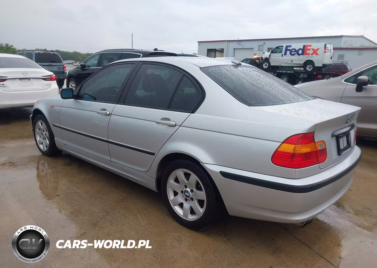 2005 BMW 325Xi VIN:WBAEU33465PR15277 - 3