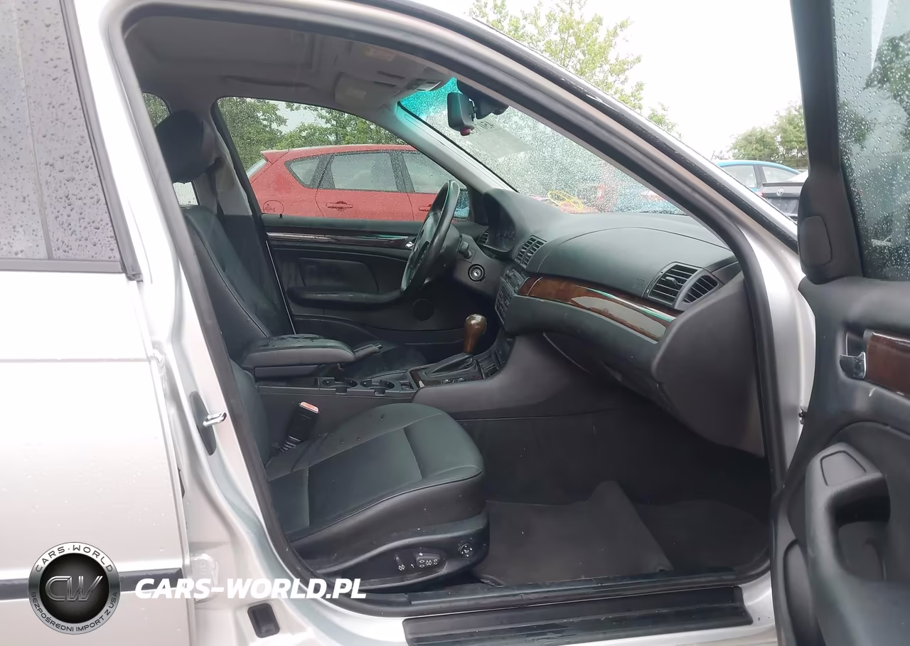 2005 BMW 325Xi VIN:WBAEU33465PR15277 - 5