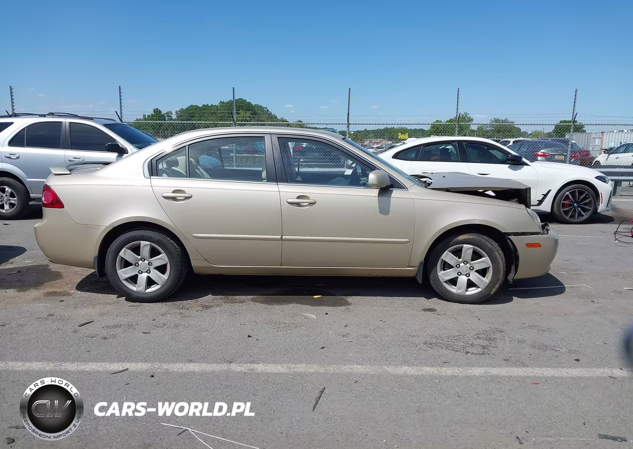 2007 Kia Optima Lx VIN:KNAGE123475146277 - 13