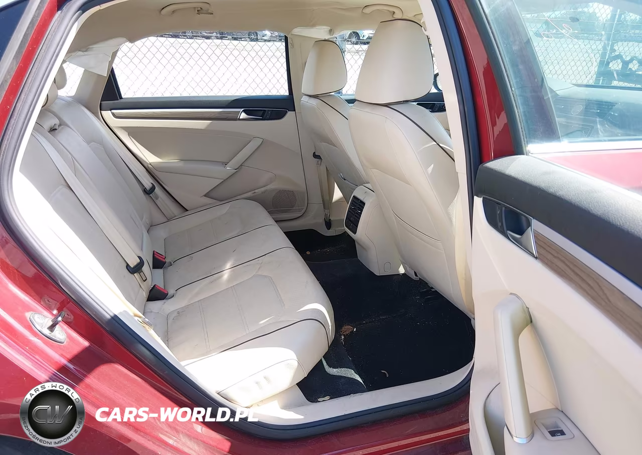 2017 Volkswagen Passat 1.8T Se VIN:1VWBT7A30HC017759 - 8