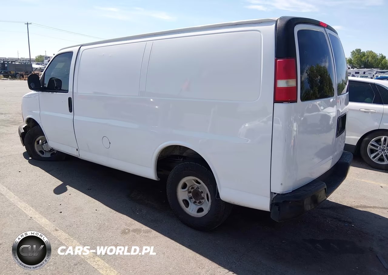 2007 Chevrolet Express Work Van VIN:1GCGG25V071136191 - 3