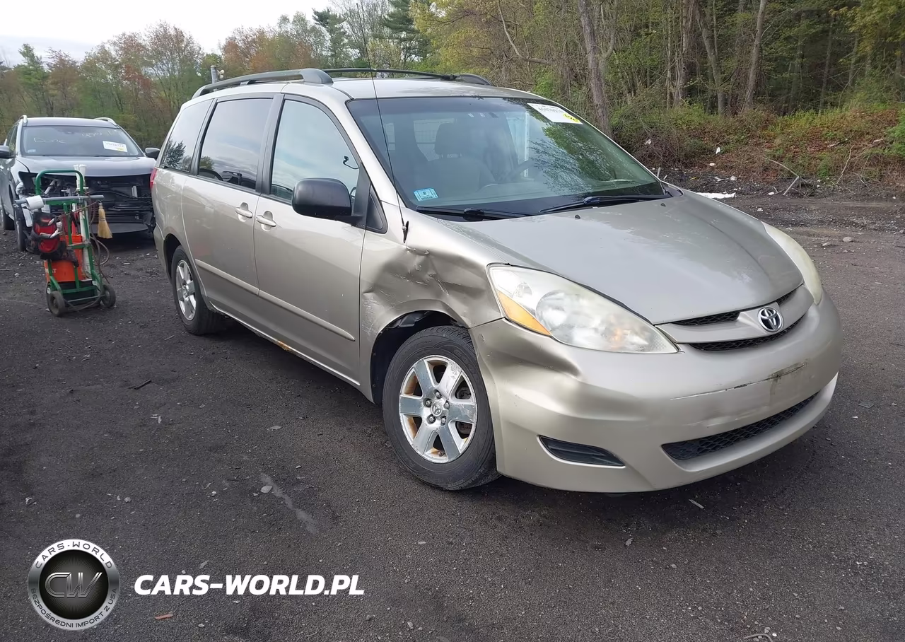 Główne zdjęcie 2007 Toyota Sienna Le