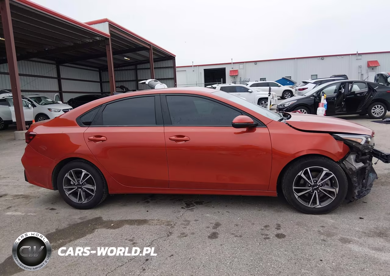 2023 Kia Forte Lxs VIN:3KPF24AD0PE514736 - 14