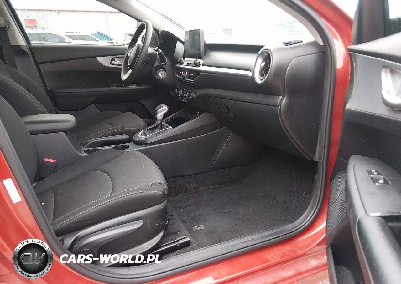 2023 Kia Forte Lxs VIN:3KPF24AD0PE514736 - 5