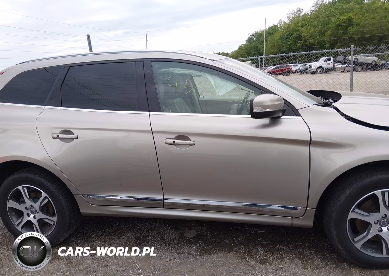 2015 Volvo Xc60 T6 Platinum VIN:YV4902RM3F2638598 - 13