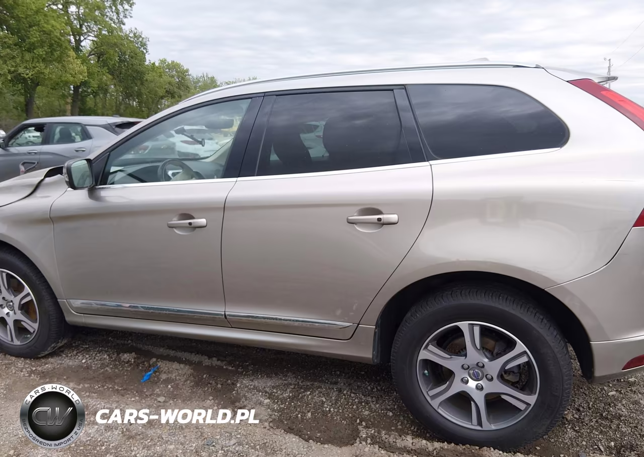 2015 Volvo Xc60 T6 Platinum VIN:YV4902RM3F2638598 - 14