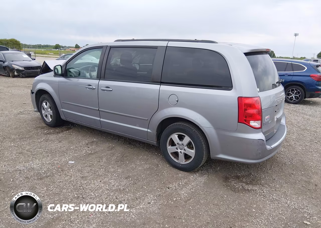 2013 Dodge Grand Caravan Sxt VIN:2C4RDGCG0DR545334 - 3