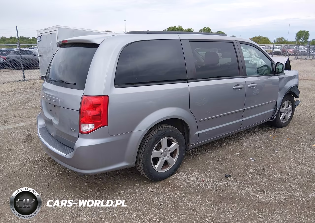 2013 Dodge Grand Caravan Sxt VIN:2C4RDGCG0DR545334 - 4