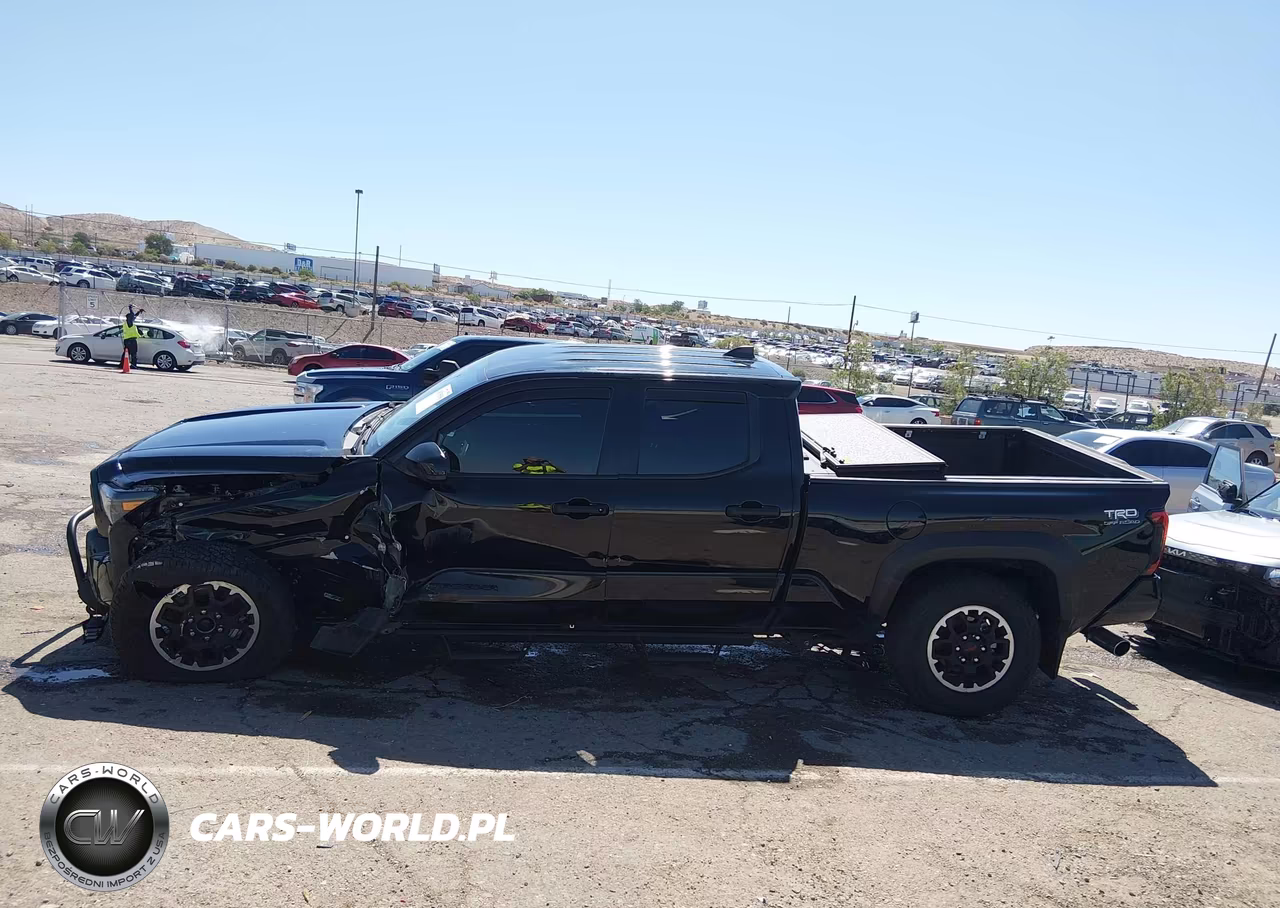 2025 Toyota Tacoma Trd Off Road VIN:3TMLB5JN7SM160973 - 14