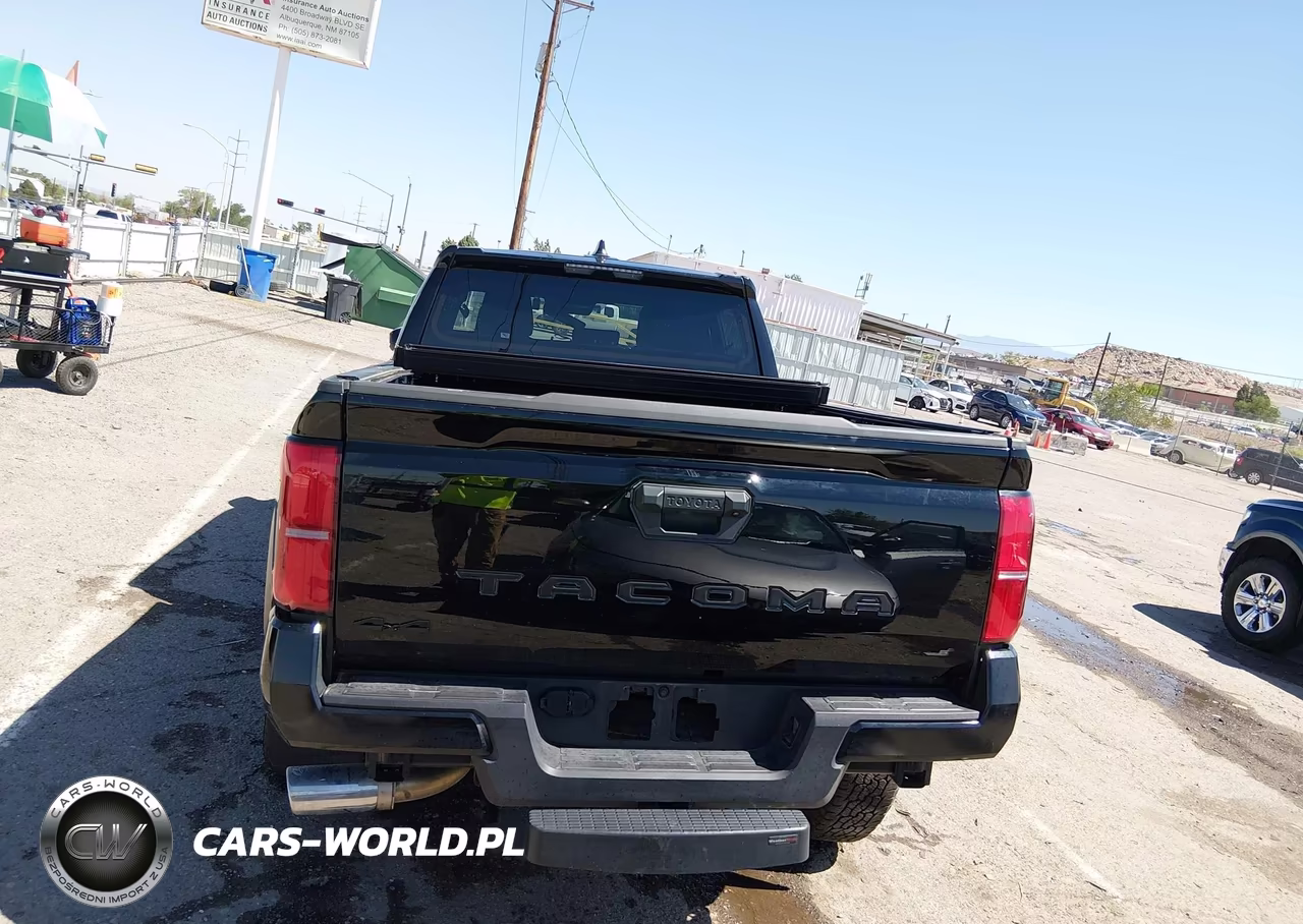 2025 Toyota Tacoma Trd Off Road VIN:3TMLB5JN7SM160973 - 16