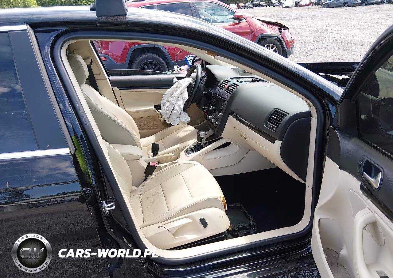 2010 Volkswagen Jetta Se VIN:3VWRX7AJ3AM018751 - 5