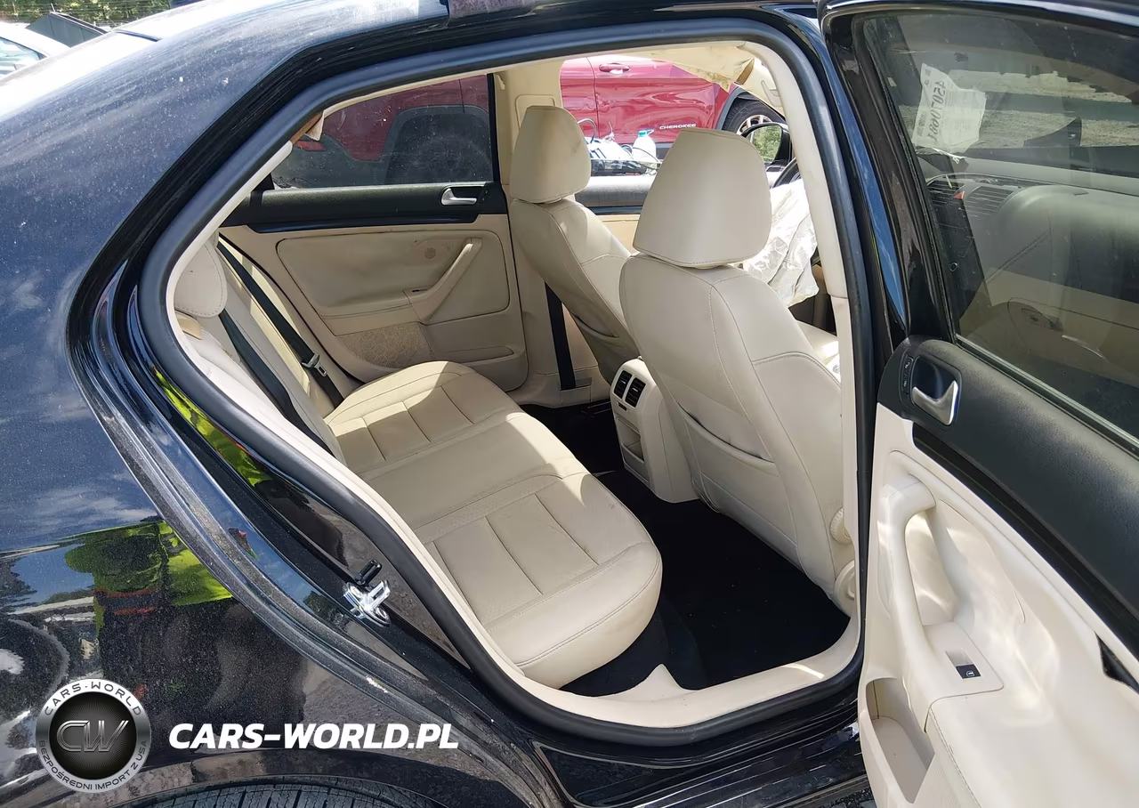 2010 Volkswagen Jetta Se VIN:3VWRX7AJ3AM018751 - 8