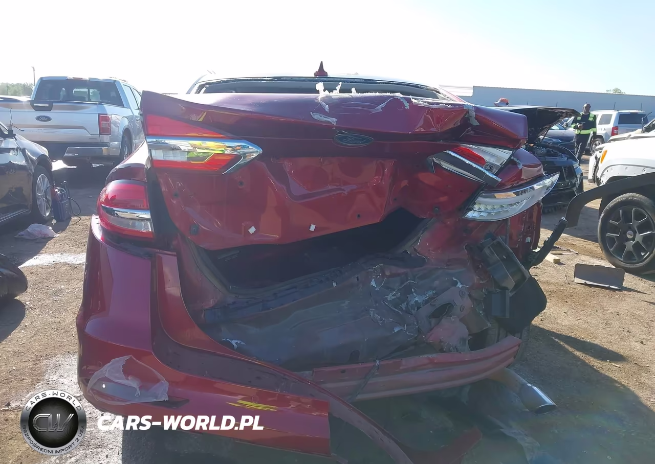 2019 Ford Fusion Se VIN:3FA6P0HD6KR133013 - 17