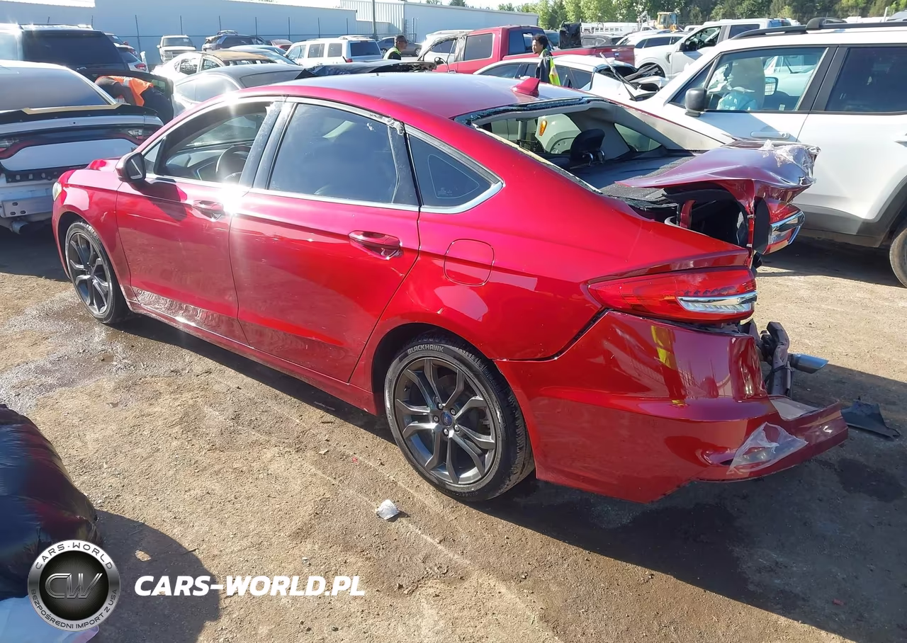 2019 Ford Fusion Se VIN:3FA6P0HD6KR133013 - 3