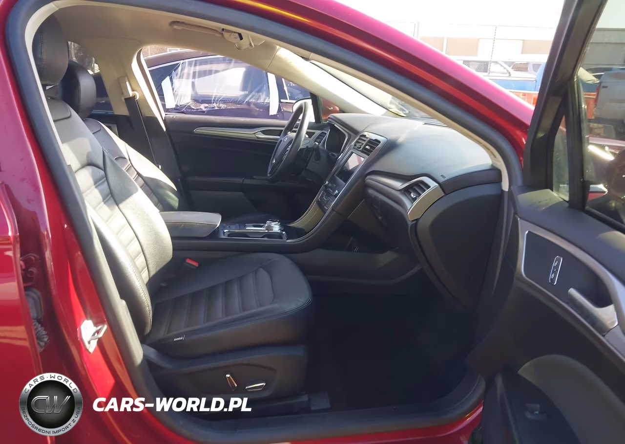 2019 Ford Fusion Se VIN:3FA6P0HD6KR133013 - 5