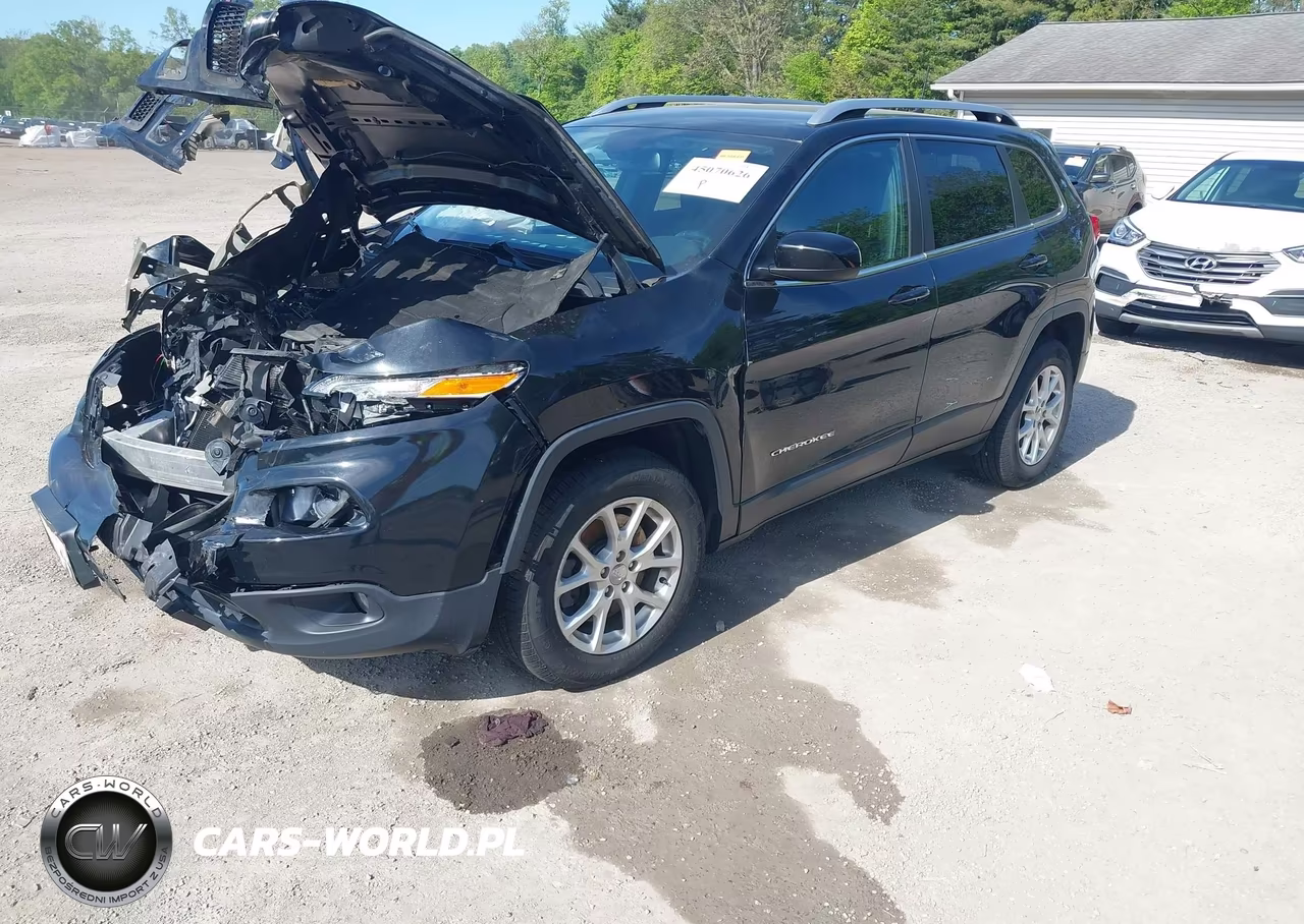 2017 Jeep Cherokee Latitude 4X4 VIN:1C4PJMCBXHW543431 - 2
