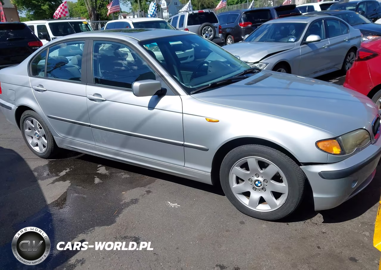 2003 BMW 325Xi