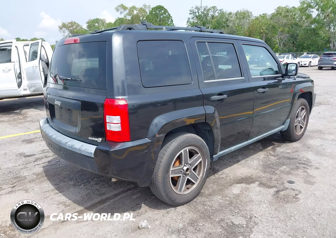 2009 Jeep Patriot Sport VIN:1J8FT28B29D187372 - 4