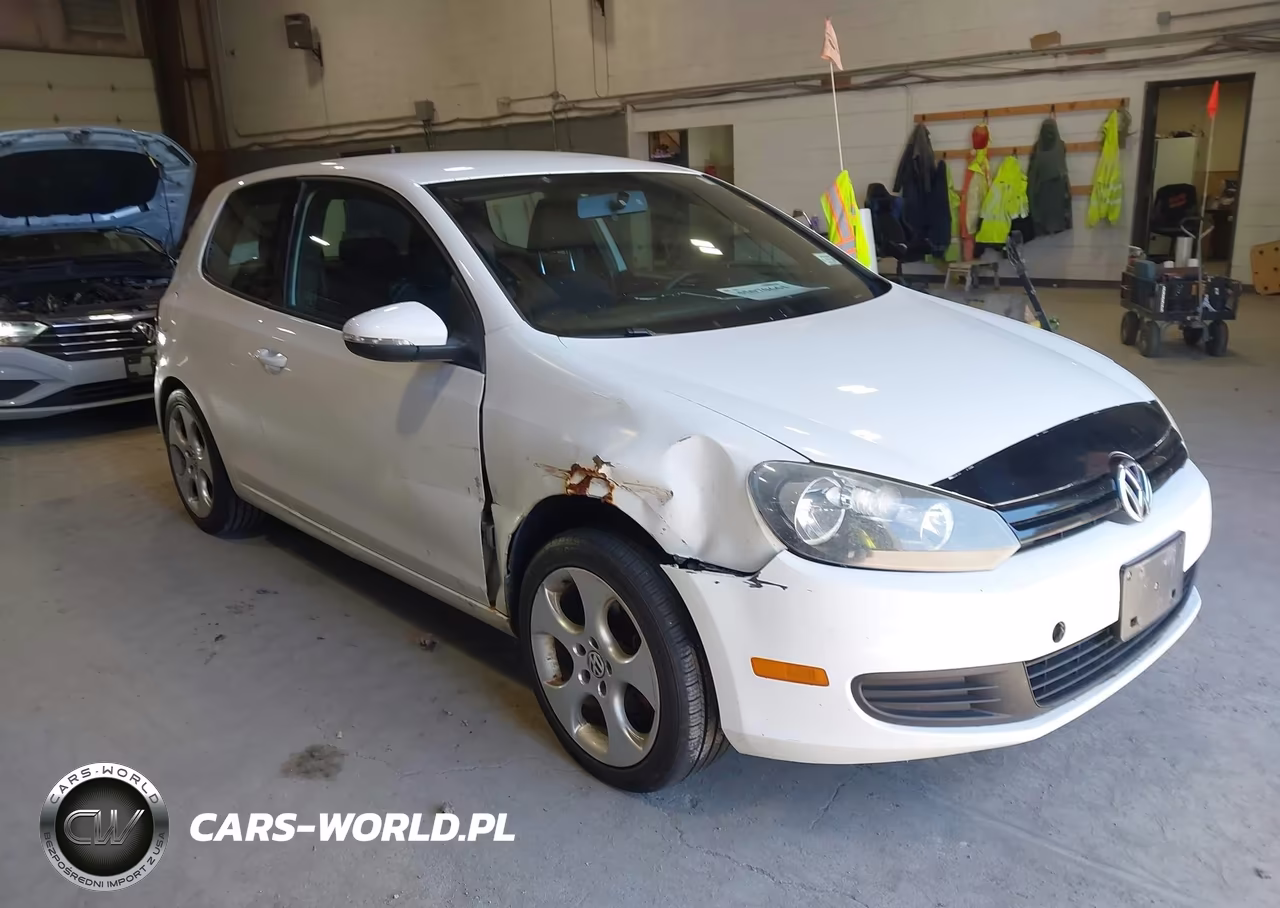 2012 Volkswagen Golf 2.5L 2-Door