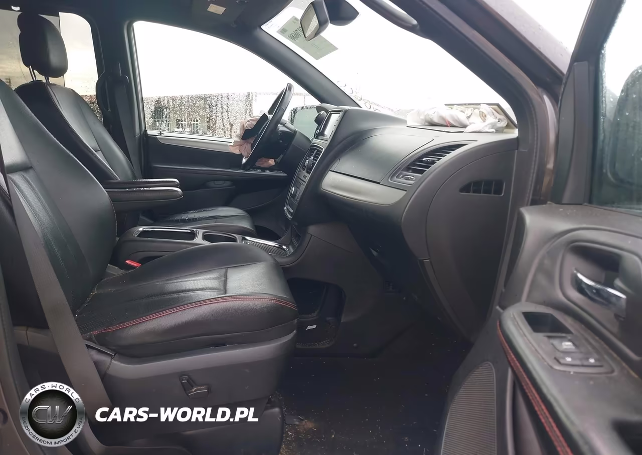 2018 Dodge Grand Caravan Gt VIN:2C4RDGEG7JR299066 - 5