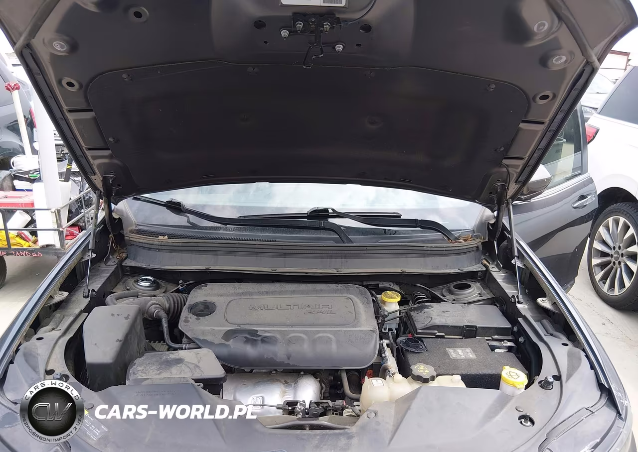 2020 Jeep Cherokee Latitude Plus Fwd VIN:1C4PJLLB6LD543134 - 10