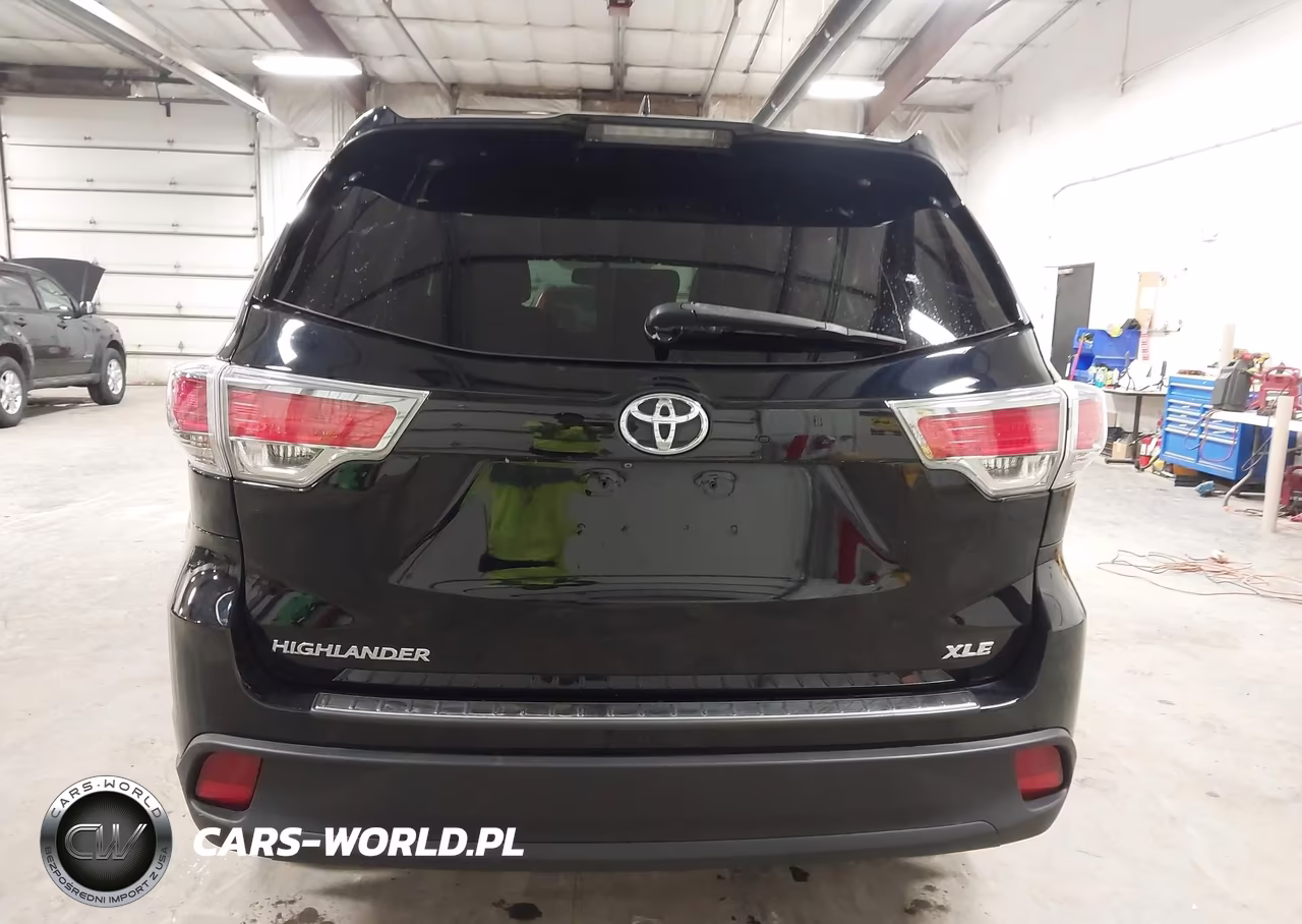 2015 Toyota Highlander Xle V6 VIN:5TDKKRFH9FS102276 - 16