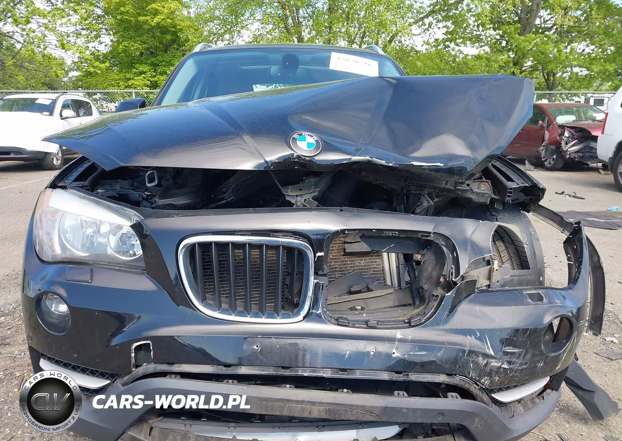 2013 BMW X1 xDrive28I VIN:WBAVL1C5XDVR89120 - 12