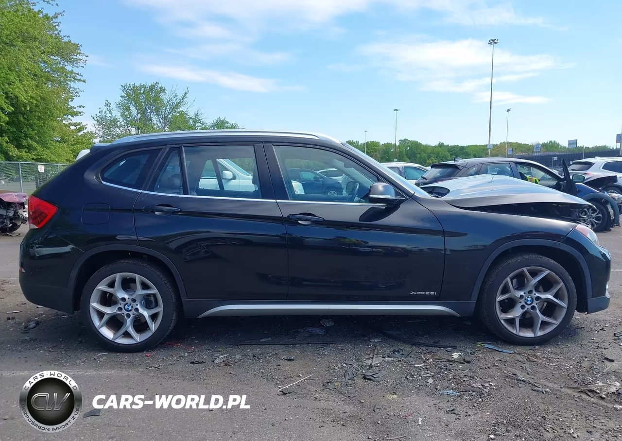 2013 BMW X1 xDrive28I VIN:WBAVL1C5XDVR89120 - 13