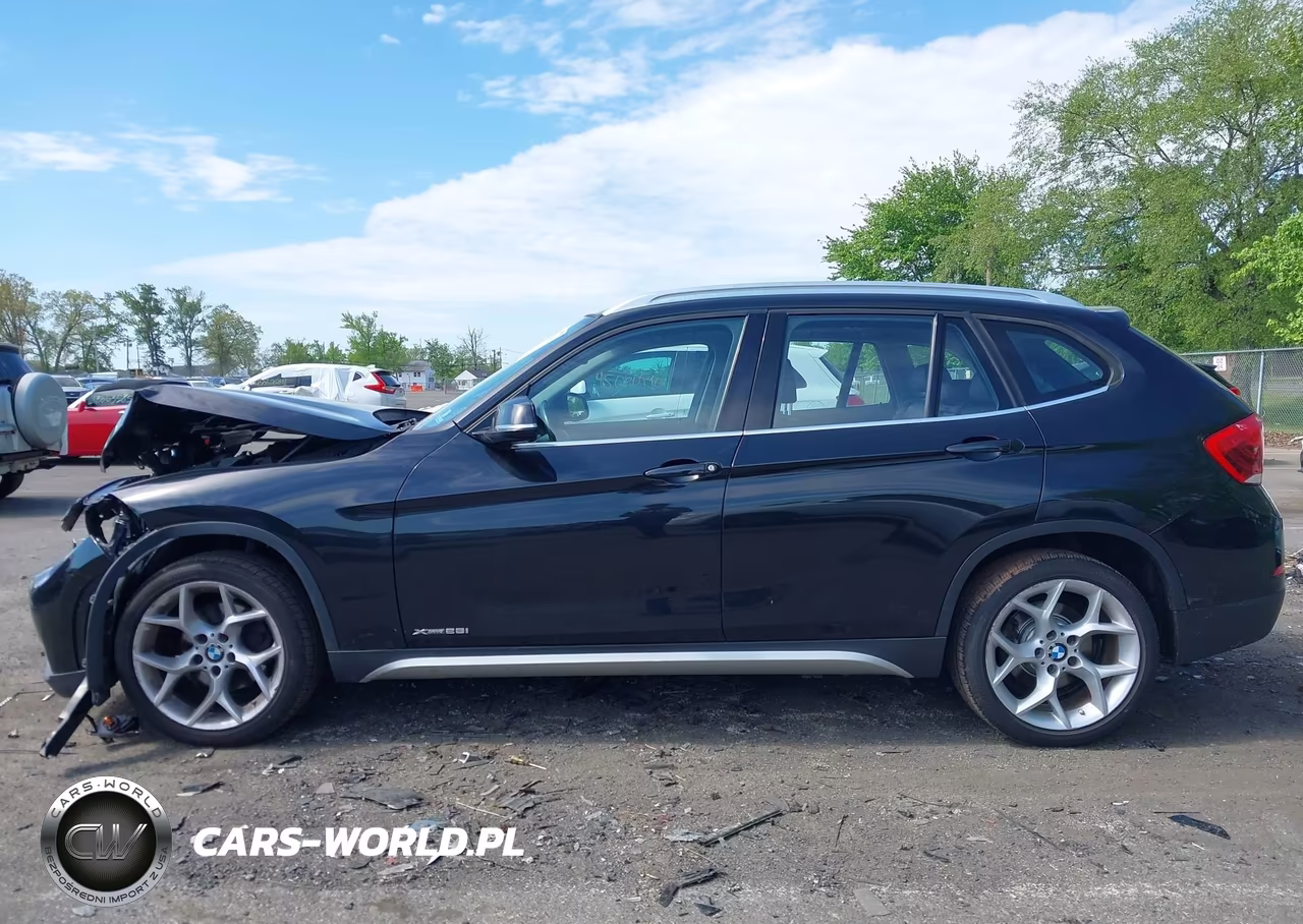2013 BMW X1 xDrive28I VIN:WBAVL1C5XDVR89120 - 14