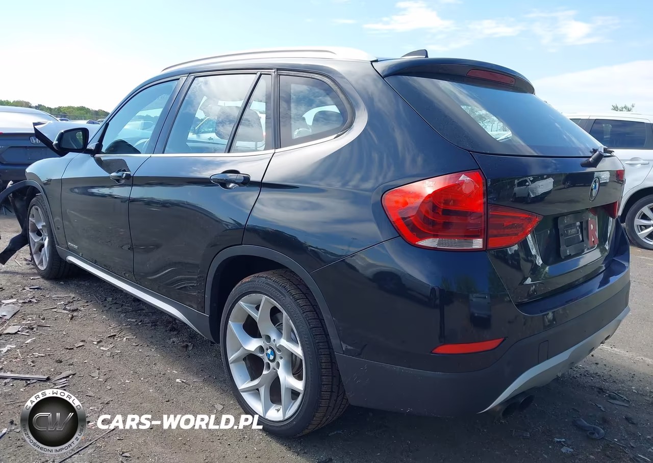 2013 BMW X1 xDrive28I VIN:WBAVL1C5XDVR89120 - 3
