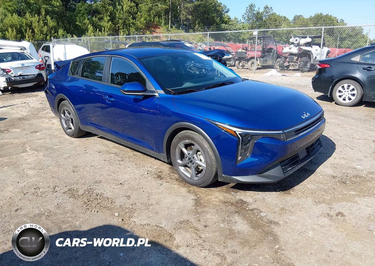 2025 Kia K4 Lxs – zdjęcie 1 z 21