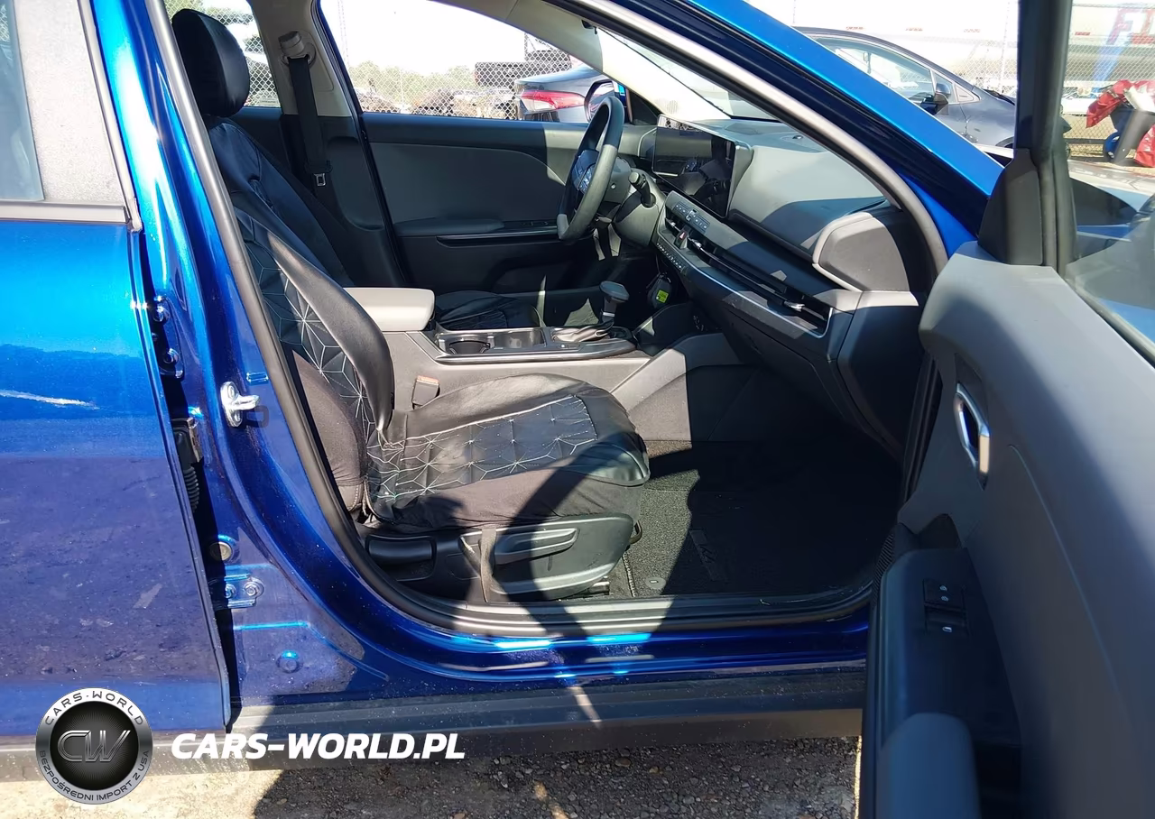 2025 Kia K4 Lxs VIN:3KPFT4DE5SE163025 - 5
