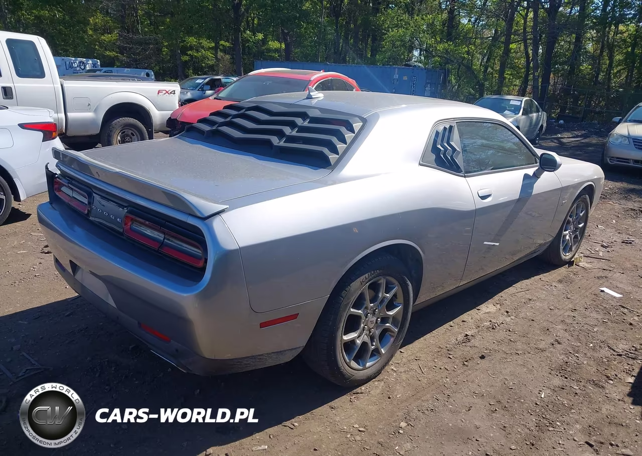 2017 Dodge Challenger Gt VIN:2C3CDZGG8HH598617 - 4
