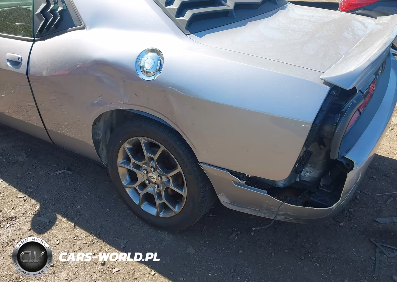 2017 Dodge Challenger Gt VIN:2C3CDZGG8HH598617 - 6