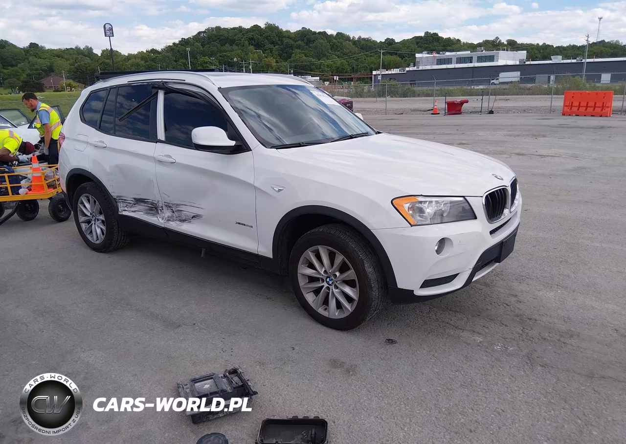 2013 BMW X3 xDrive28I – zdjęcie 1 z 16