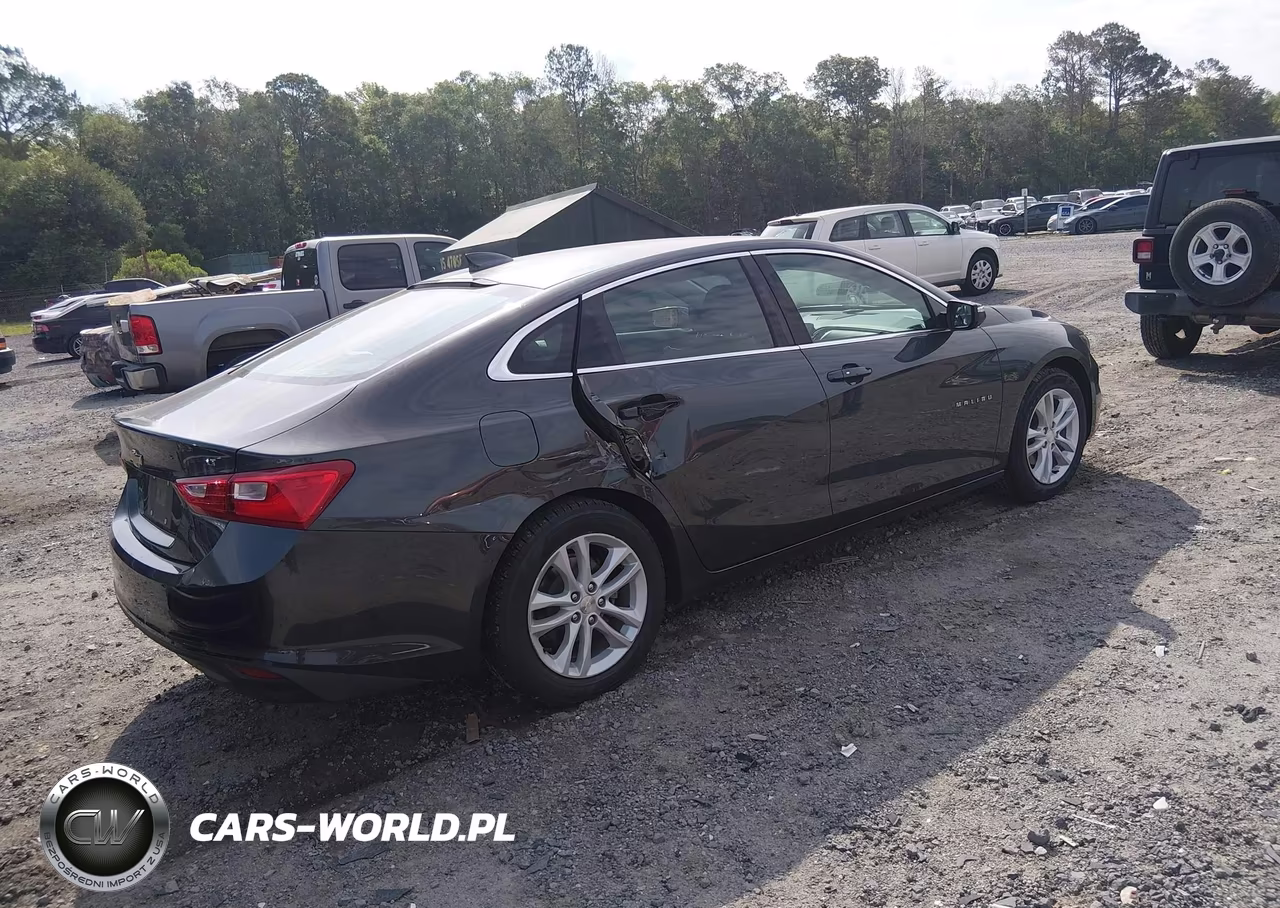 2017 Chevrolet Malibu 1Lt VIN:1G1ZE5ST8HF175319 - 4