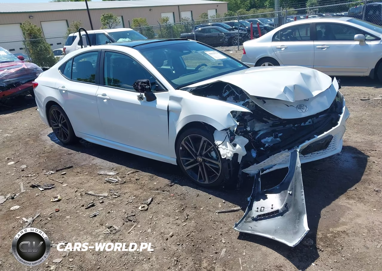 2025 Toyota Camry Xse – zdjęcie 1 z 17