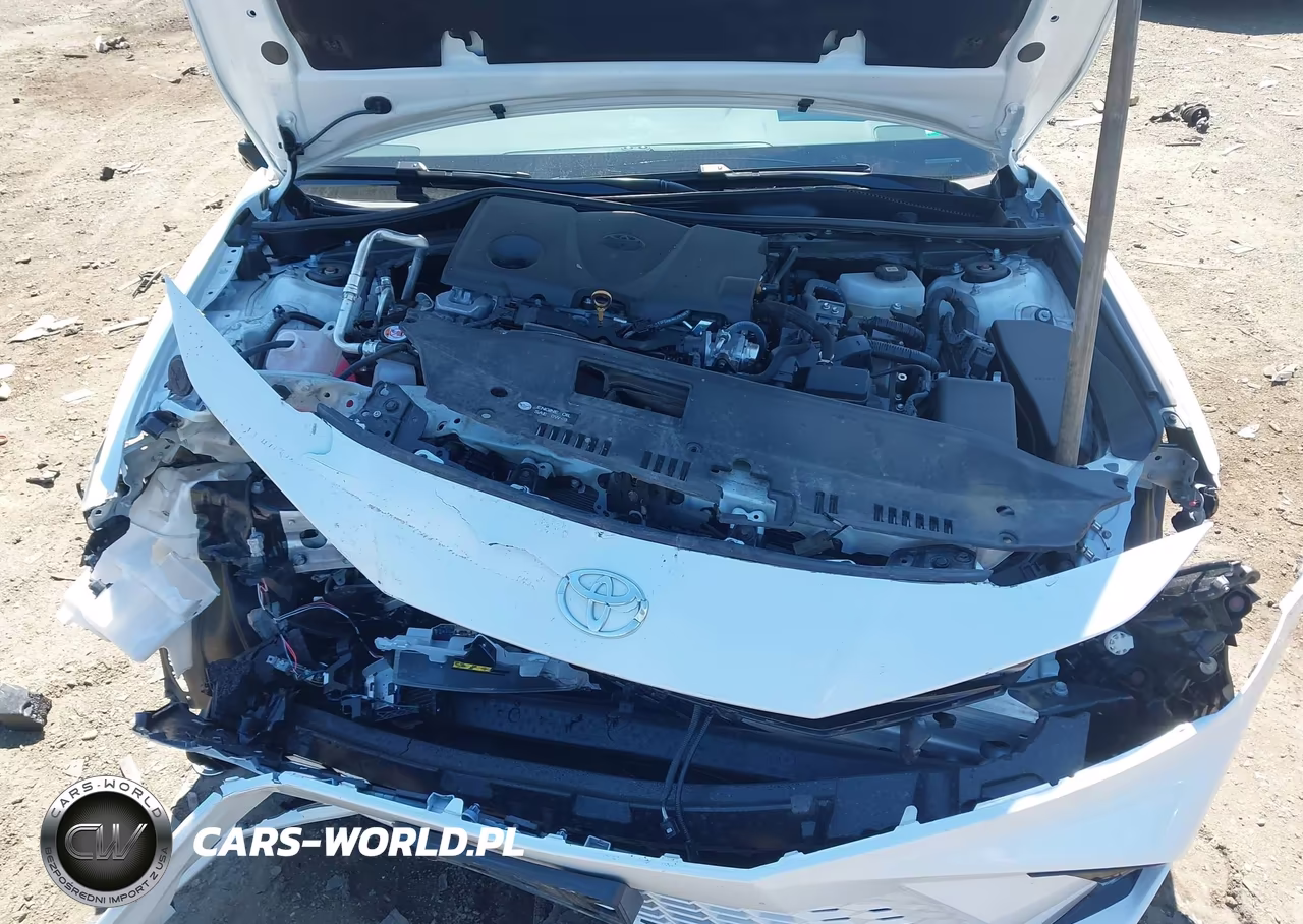 2025 Toyota Camry Xse VIN:4T1DAACK5SU180570 - 10