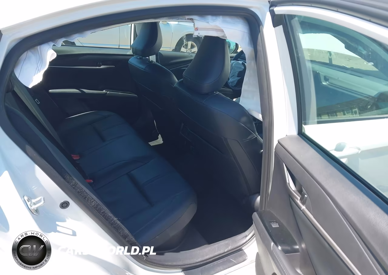 2025 Toyota Camry Xse VIN:4T1DAACK5SU180570 - 8