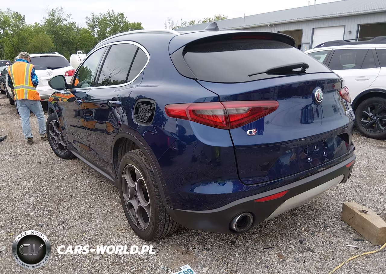 2018 Alfa Romeo Stelvio Ti Awd VIN:ZASFAKBN6J7B78880 - 3